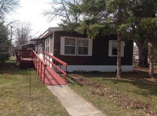 213 Main Ave S, Baudette, MN 56623