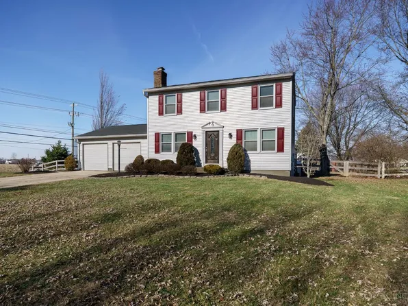 6978 Fallen Oaks Dr, Mason, OH 45040