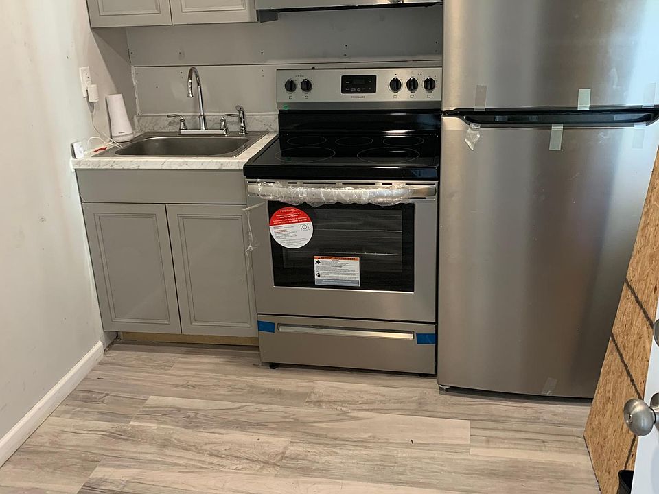 1st image of 3313 N 11th St #1