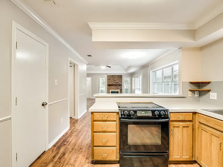 6108 Paradise Dr — Photo 10
