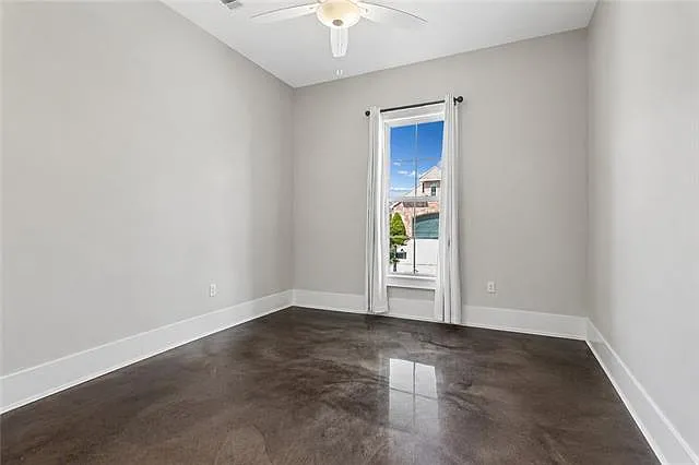 725 S Corniche Du Lac — Photo 20
