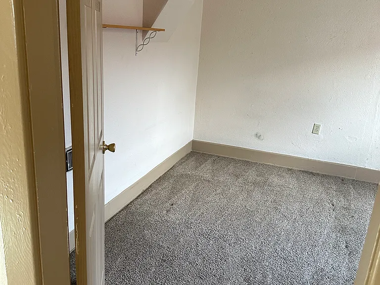 1434 Normal Ave — Photo 12