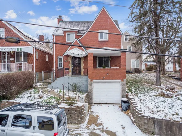 720 Fisher St, Pittsburgh, PA 15210