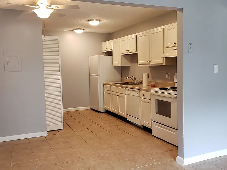 4006 Benttree Dr #1 — Photo 5