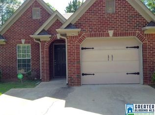 2042 Willow Glenn Dr, Birmingham, AL 35215