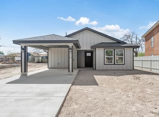 910 Burnett St, Del Rio, TX 78840