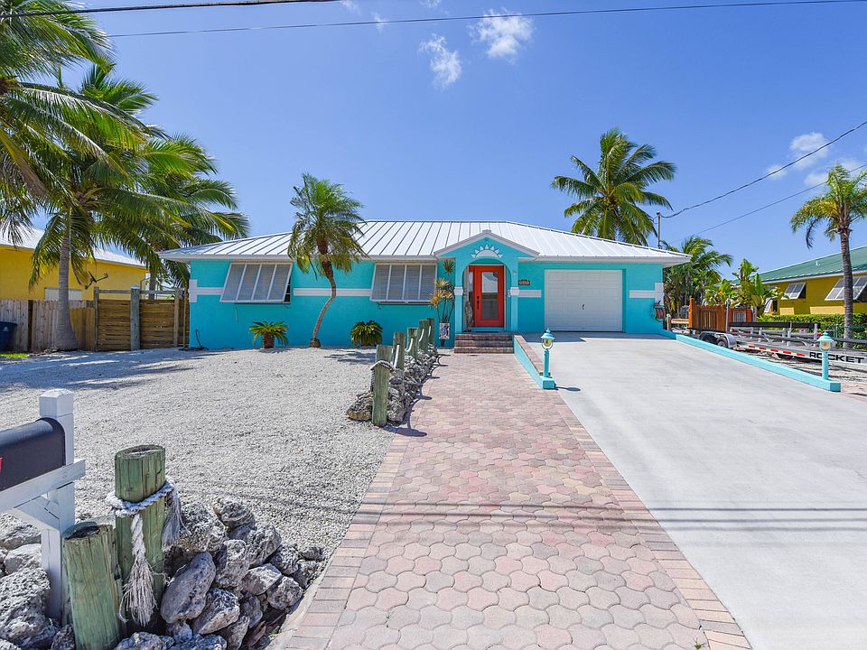 1st image of 20868 5th Ave W