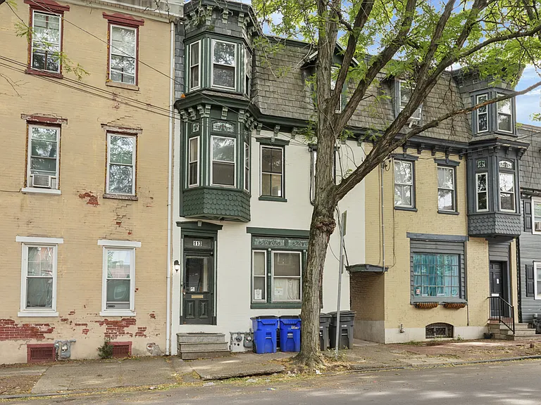 113 King St #3 — Photo 2
