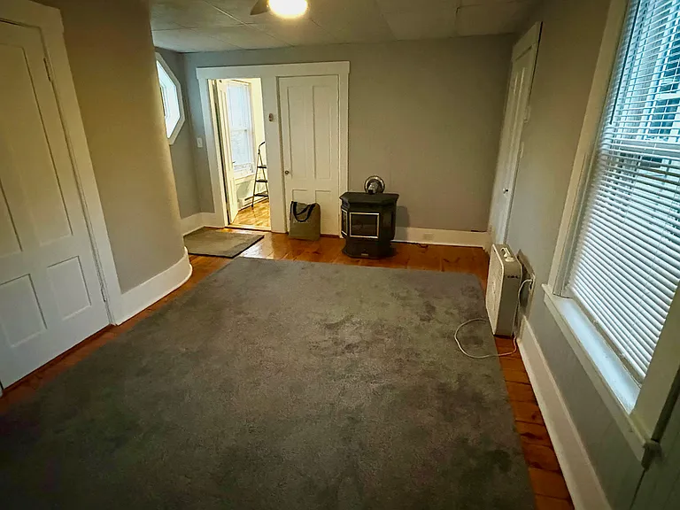 72 Pearl St #2 — Photo 8