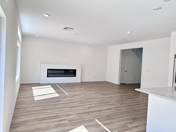 4th image of 10369 Stanton Hills St