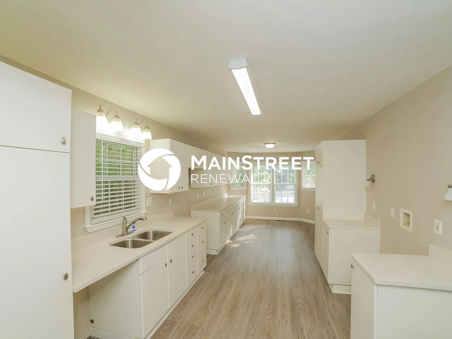 157 Amber Ln — Photo 4