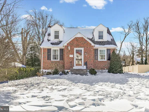 472 Larchwood Rd, Springfield, PA 19064