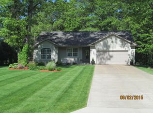 6977 Angler Dr, Whitehall, MI