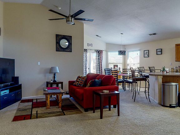 4th image of 10423 Calle Chulita NW