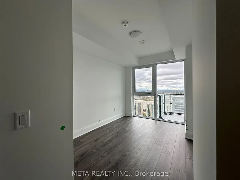 105 Oneida Cres #2710 — Photo 19