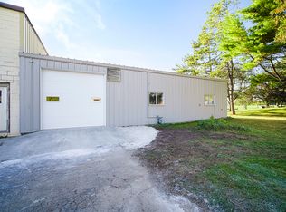 3826 Branch River Rd, Manitowoc, WI 54220