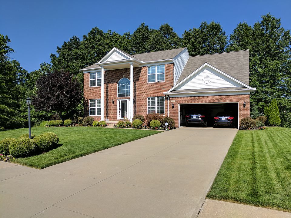 1st image of 9025 Aaron Ln #1