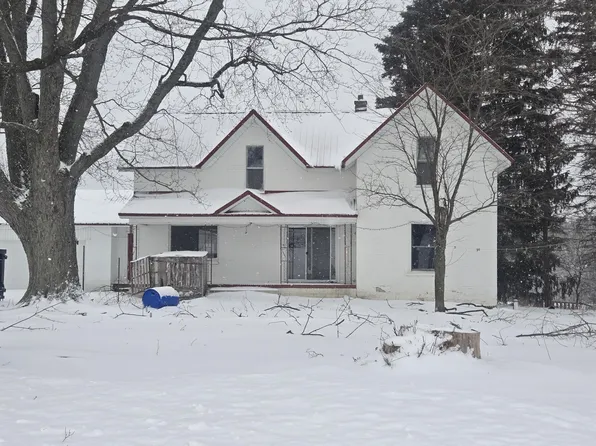 10108 S 37 1/2 Rd, Cadillac, MI 49601