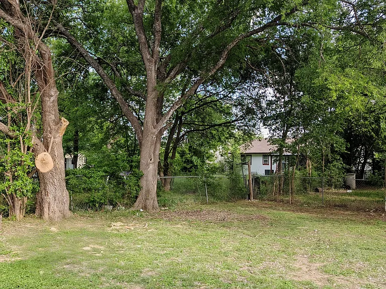 5802 Magnes Ln — Photo 22
