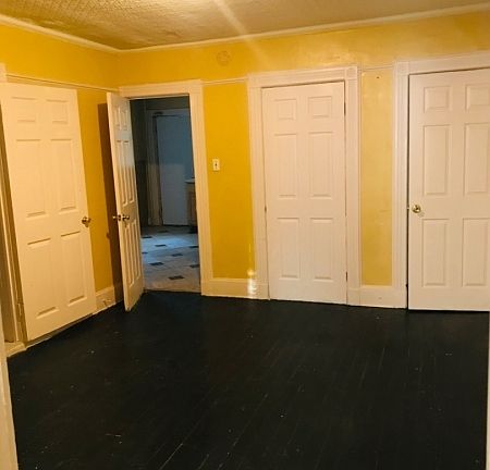 4th image of 232 Sanford St Floor 2