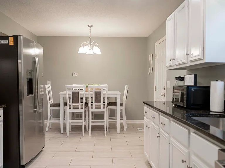 202 Caribou Trl — Photo 15