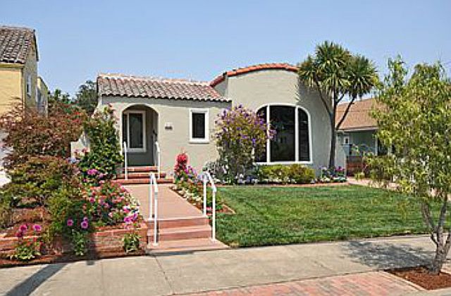 1st image of 2112 Carmelita Ave