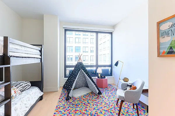 Sold by Nest Seekers International | media 13