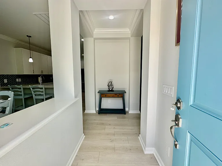 1553 Good Life Way — Photo 7