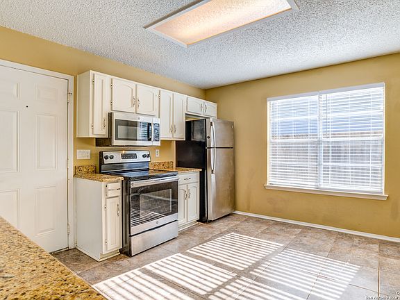 5th image of 14139 CRADLEWOOD ST