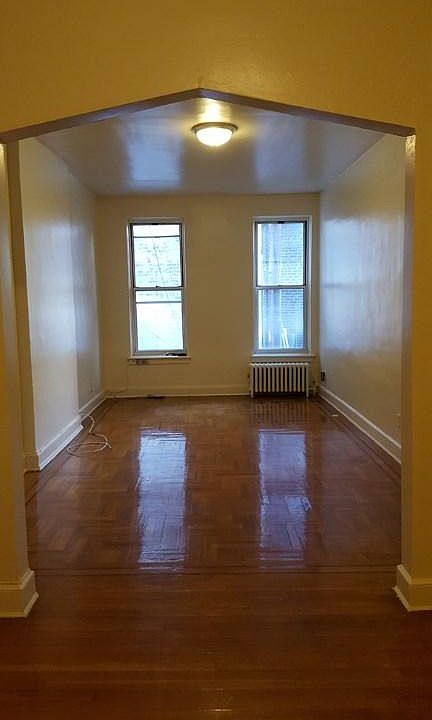 1st image of 240 Court St APT 11