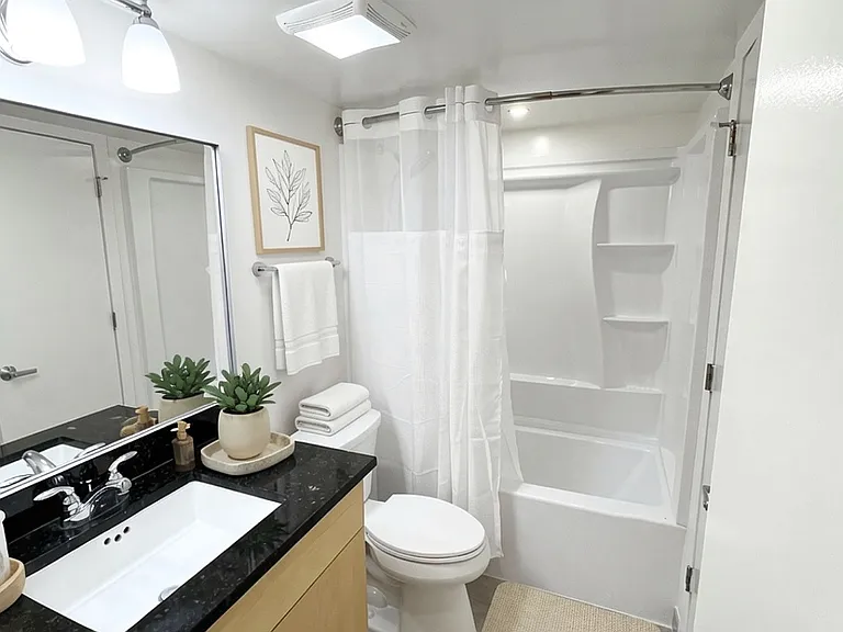7500 Woodmont Ave #314 — Photo 6