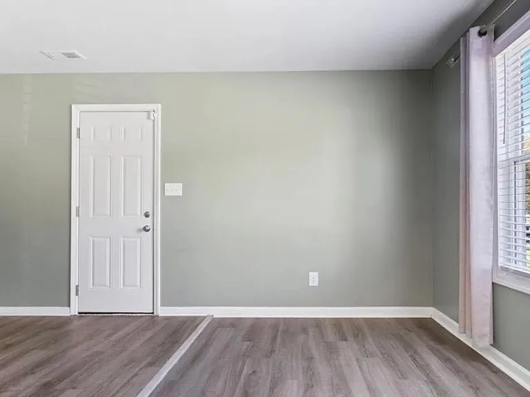 3125 N Bancroft St — Photo 5
