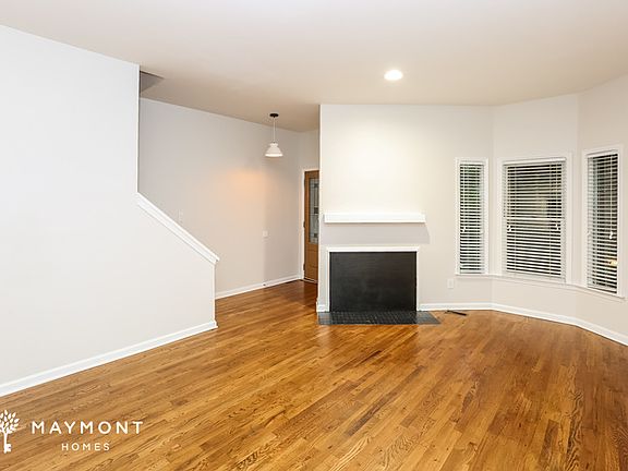 5th image of 701 N Poplar St