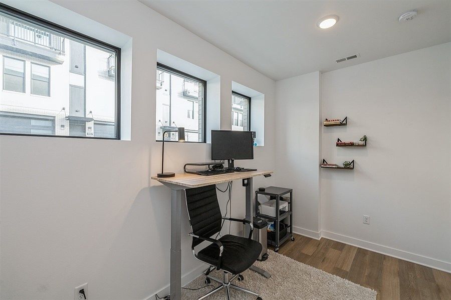 1347 Keosauqua Way, Des Moines, IA 50309 Zillow