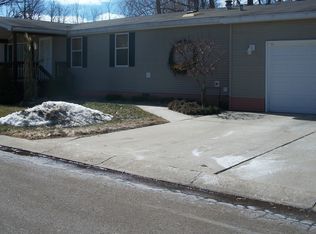 179 Apollo Cir, Flushing, MI 48433
