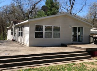 1811 E John St, Newaygo, MI 49337