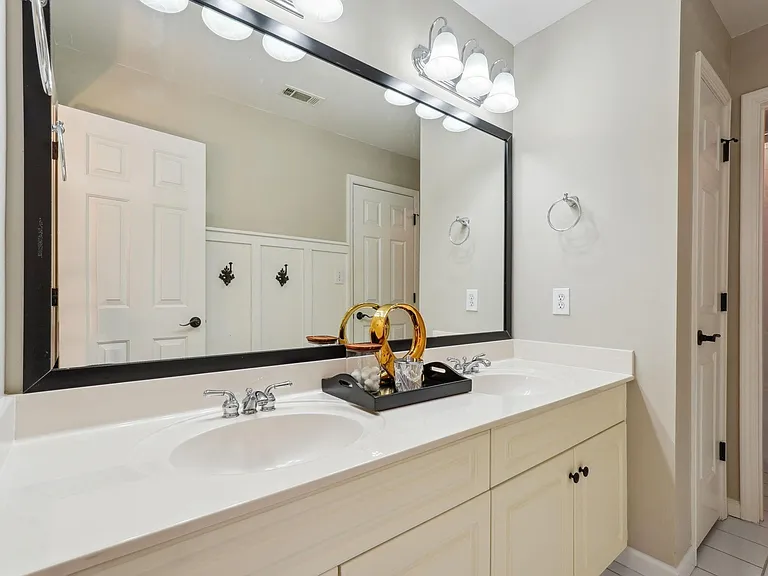 135 Farr Lake Dr — Photo 37