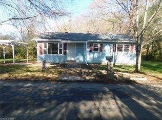 271 Prevost St, Waynesville, NC 28786