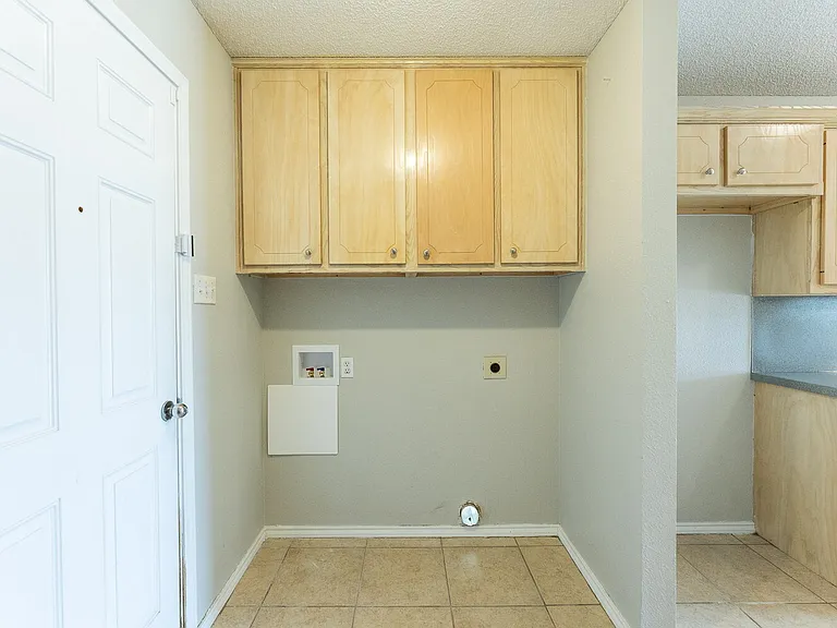 5903 10th St #3 — Photo 13