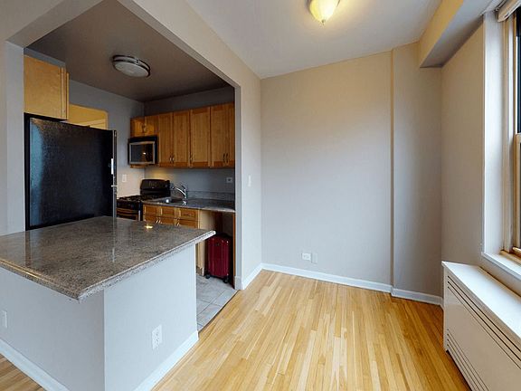 3rd image of 80 N Moore St #8010C