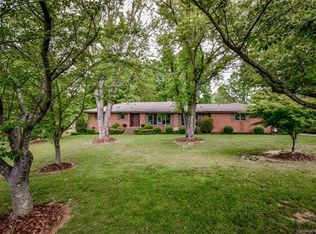 232 Enwood Dr, Charlotte, NC 28214