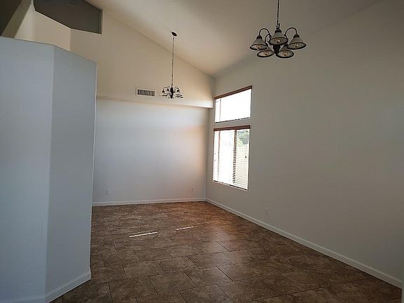 4th image of 18189 N 90th Ave