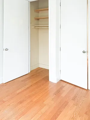 Rented by MySpaceNYC | media 7