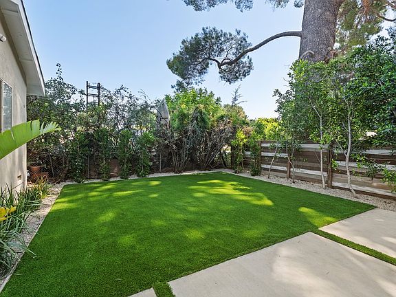 3rd image of 4469 Matilija Ave