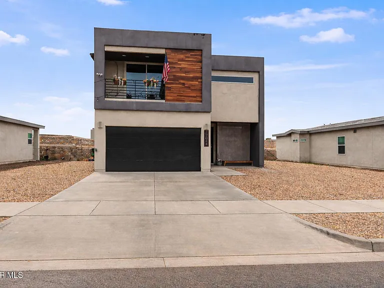 12044 Hidden Garden Pl — Photo 2