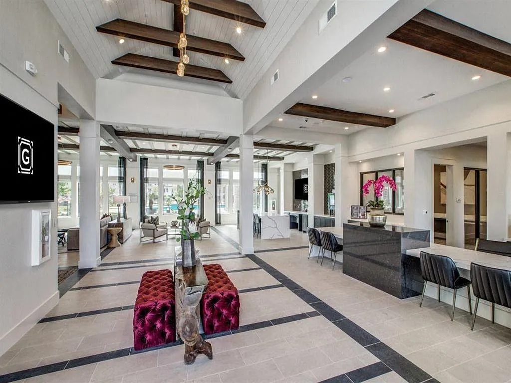 The Gregory Apartments — Photo 4