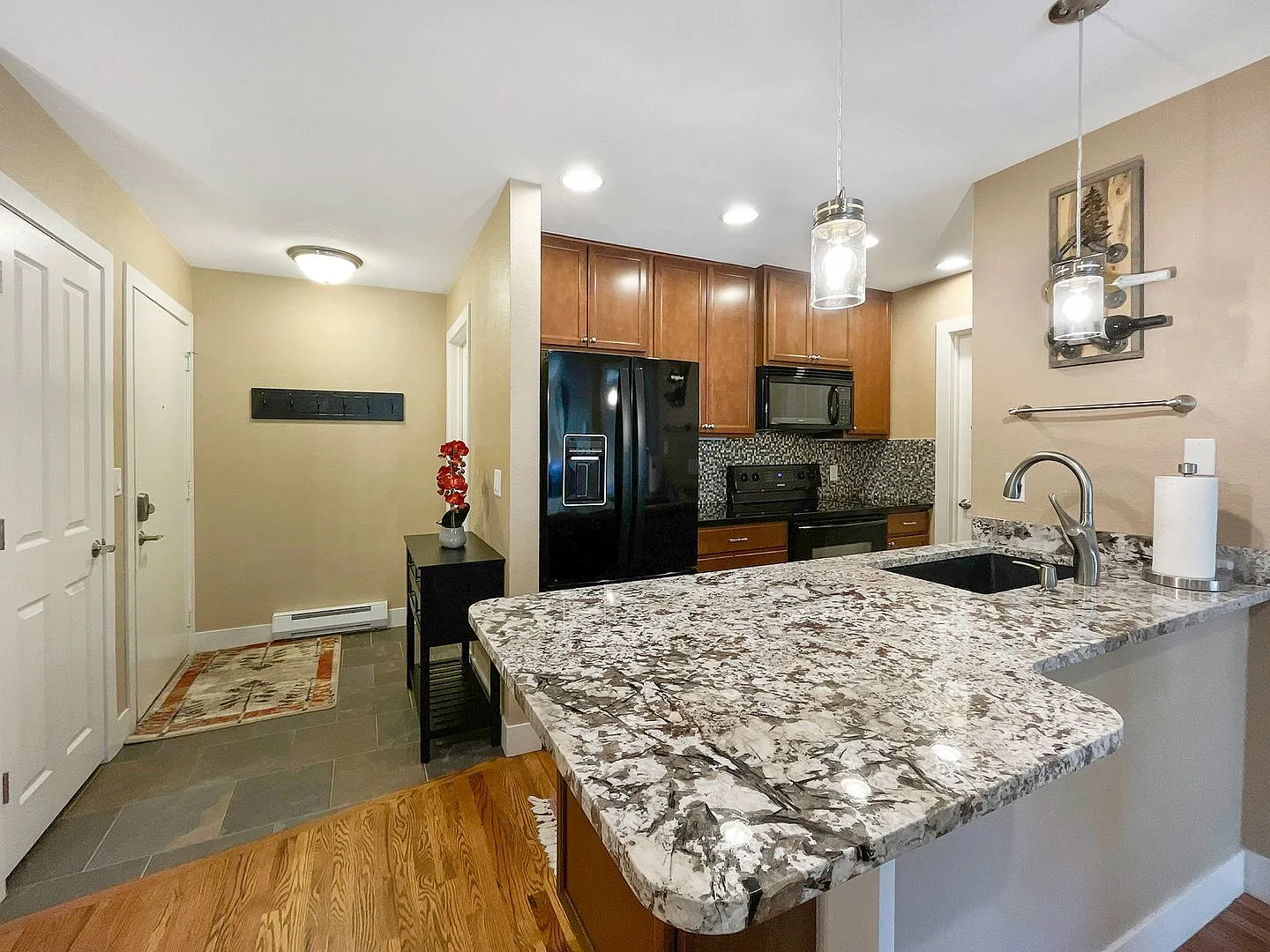 You Asked For It! Winter Season Rental In Frisco!! One Bedroom Furnished. Just Bring Your Skis! S... — Photo 3