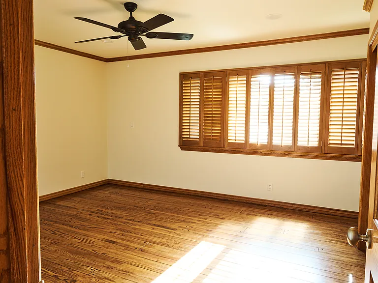 4720 Hayman Ave — Photo 35