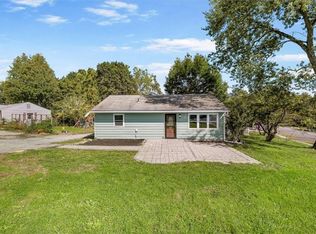 136 Violet Ave, Poughkeepsie, NY