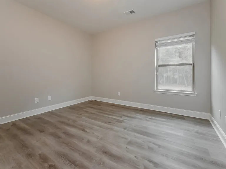 1210 Pebble Rock Rd — Photo 13
